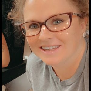 Meet your Posher, Kaitlyn